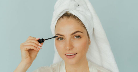 8 Mascaras That Lift, Curl, and Lengthen Like a Dream