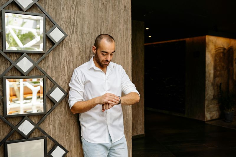 Being on Time — or Giving a Heads-Up