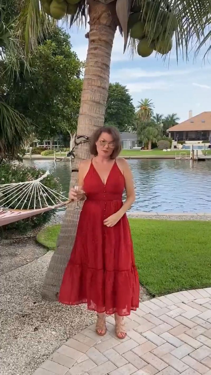 BerryGo Spaghetti-Strap Midi Dress