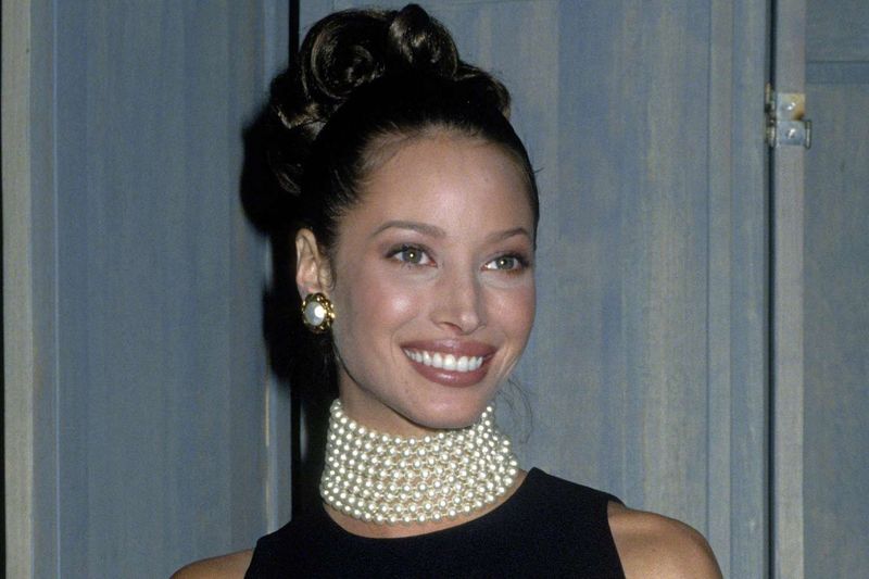 Christy Turlington in 'Ready to Wear'
