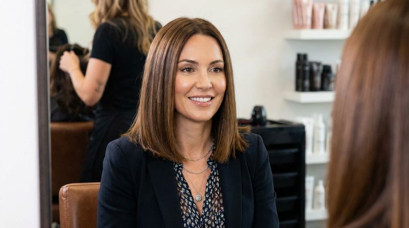 Collarbone-Length Cut