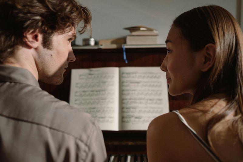 He Shares Responsibility Without Keeping Score