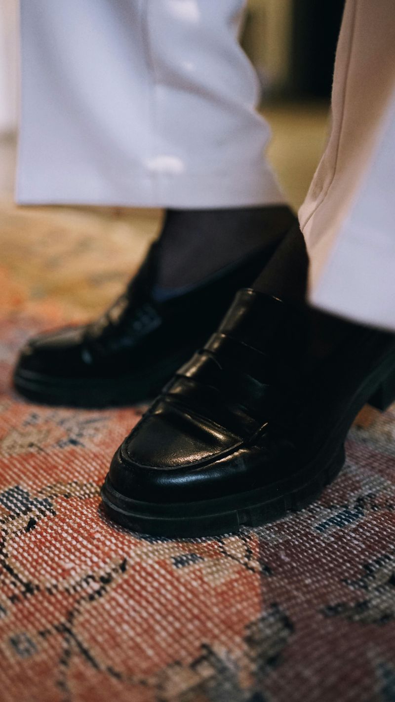 Loafers – Organized and Professional