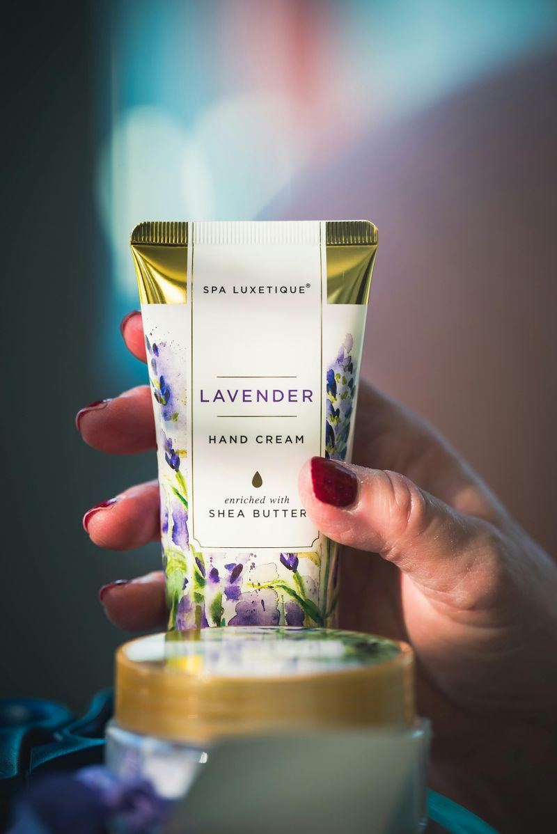 Luxury Hand Cream (Shea or Almond-Based)