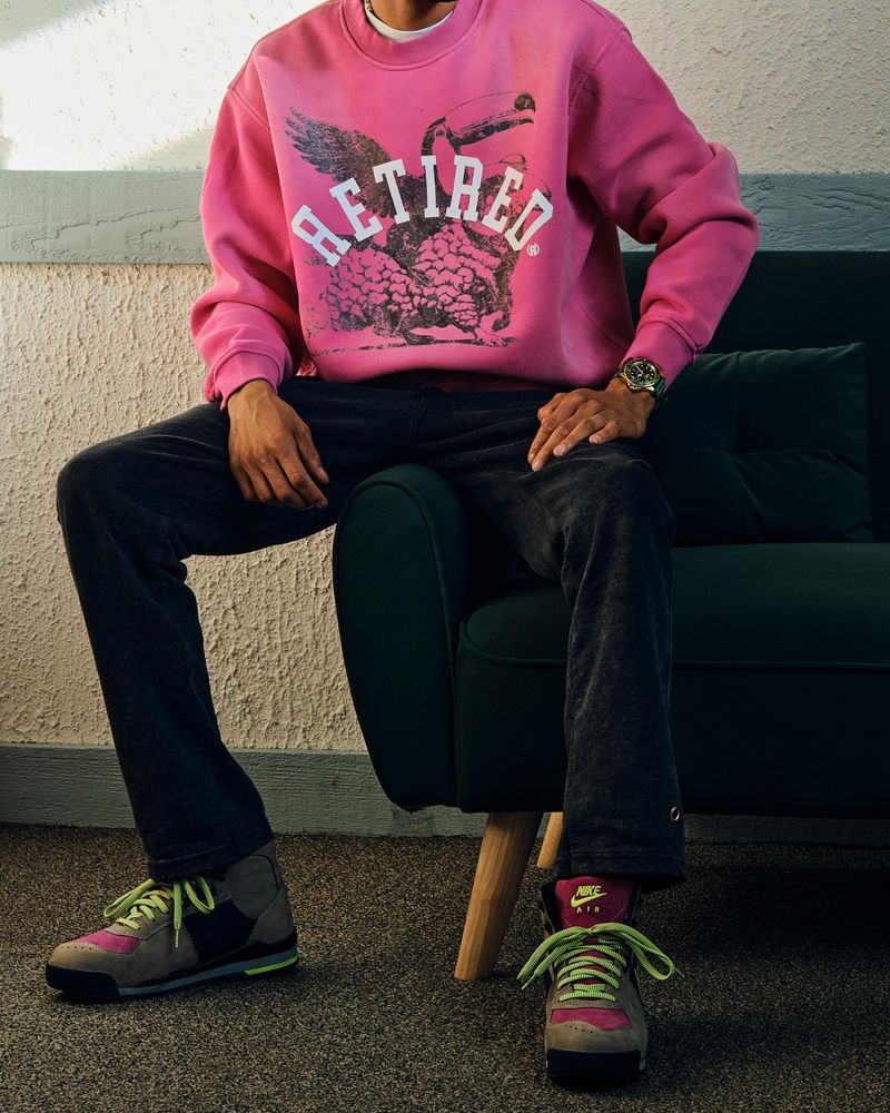 Overloading on Logos and Graphics