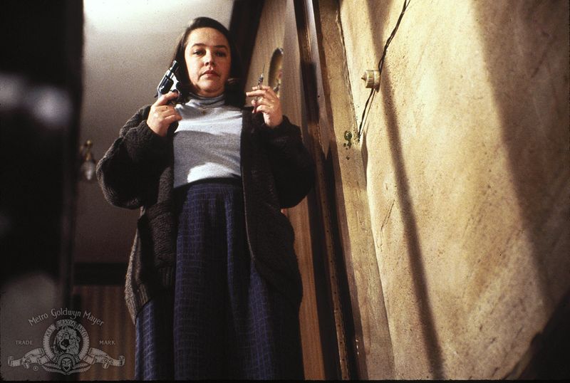 Kathy Bates — Annie Wilkes (Misery)