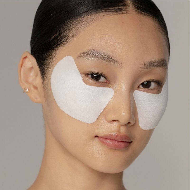 Shiseido Vital Perfection Uplifting and Firming Express Eye Mask