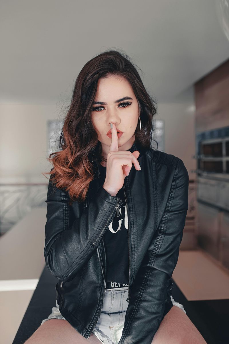 Silence Doesn't Make You Uncomfortable—But It Makes Others Squirm