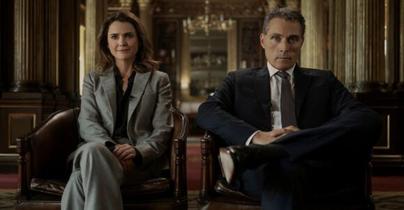 The 15 Hottest TV Shows Right Now (According to Critics and Fans)