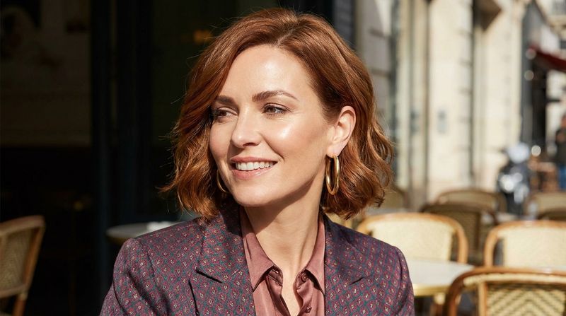 The Long Layered Bob (Lob)