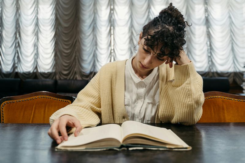 They Evaluate Information Critically