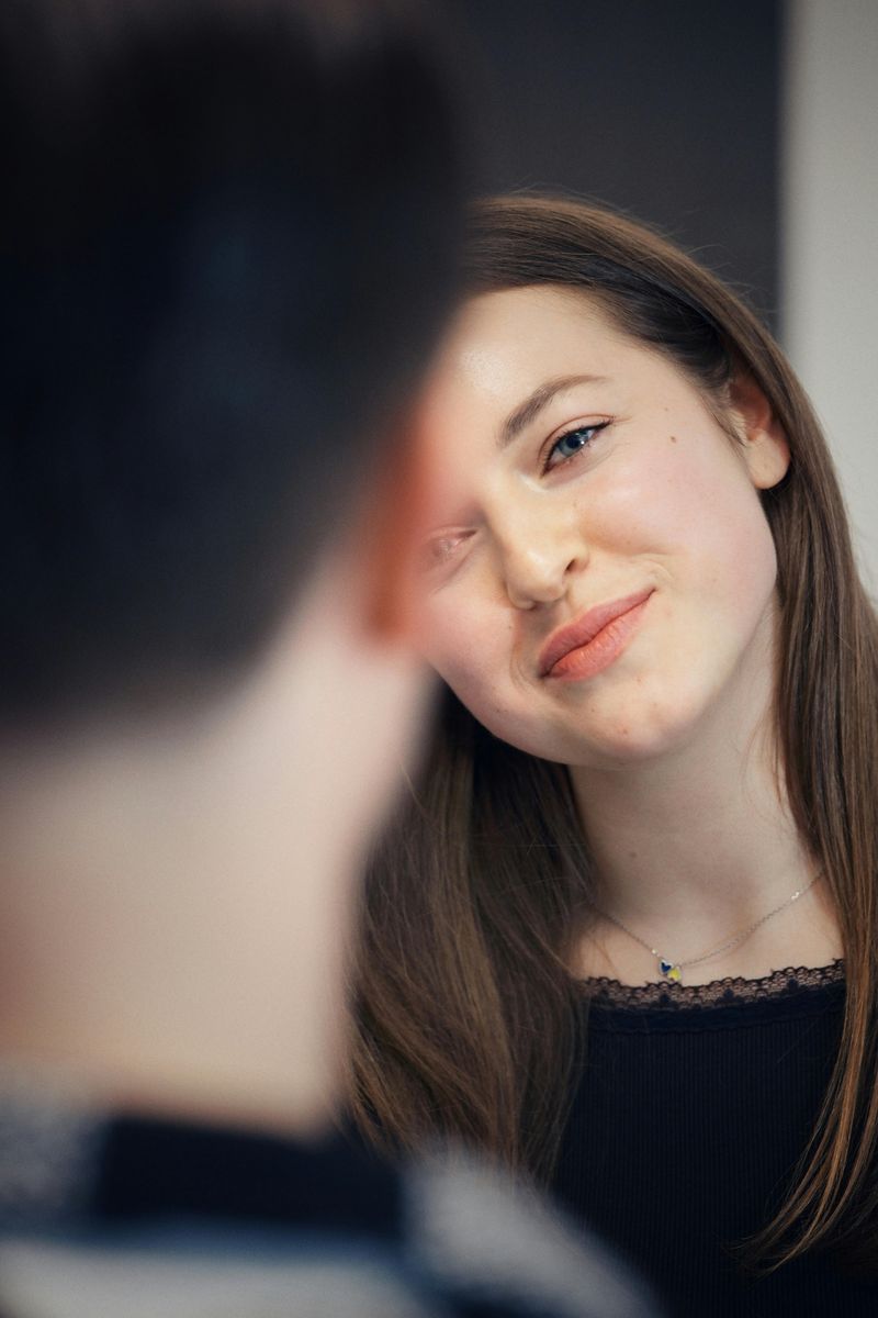 You Give Compliments That Actually Mean Something