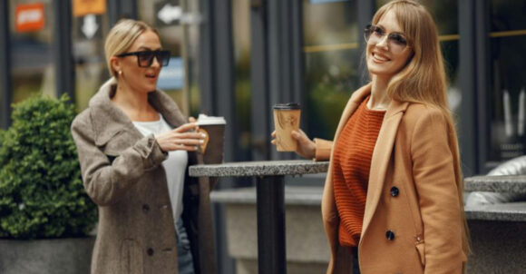 If You Notice These 10 Patterns in a Conversation, You’re Likely Talking to a Highly Perceptive Person