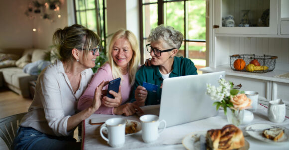 Women Who Rarely Feel Lonely in Their 60s Often Follow These 11 Habits