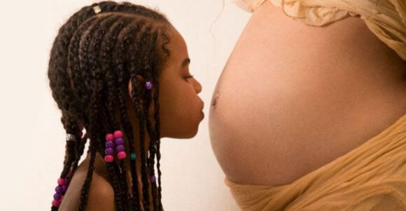 15 Celebrity Moms Who Turned Baby Bumps Into a Style Statement