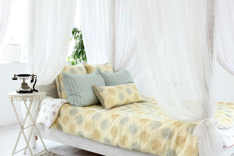 Canopy Beds