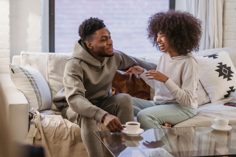 Conversations Flow Naturally for Hours
