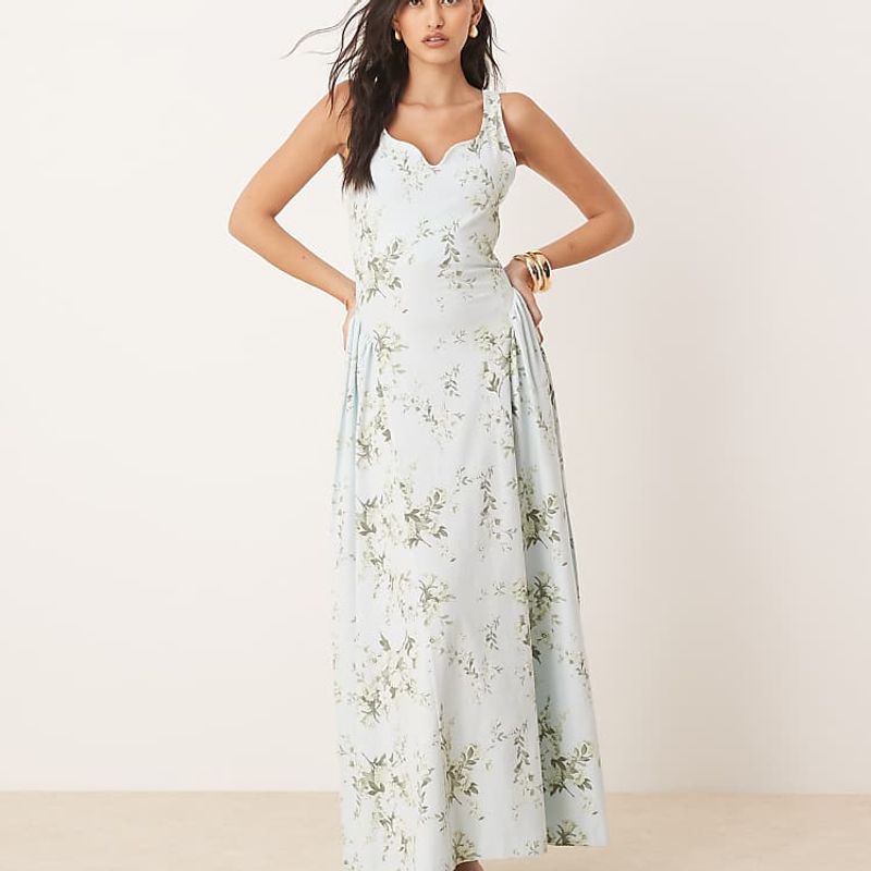ONLY Petite Floral Print Maxi Dress in White — ASOS