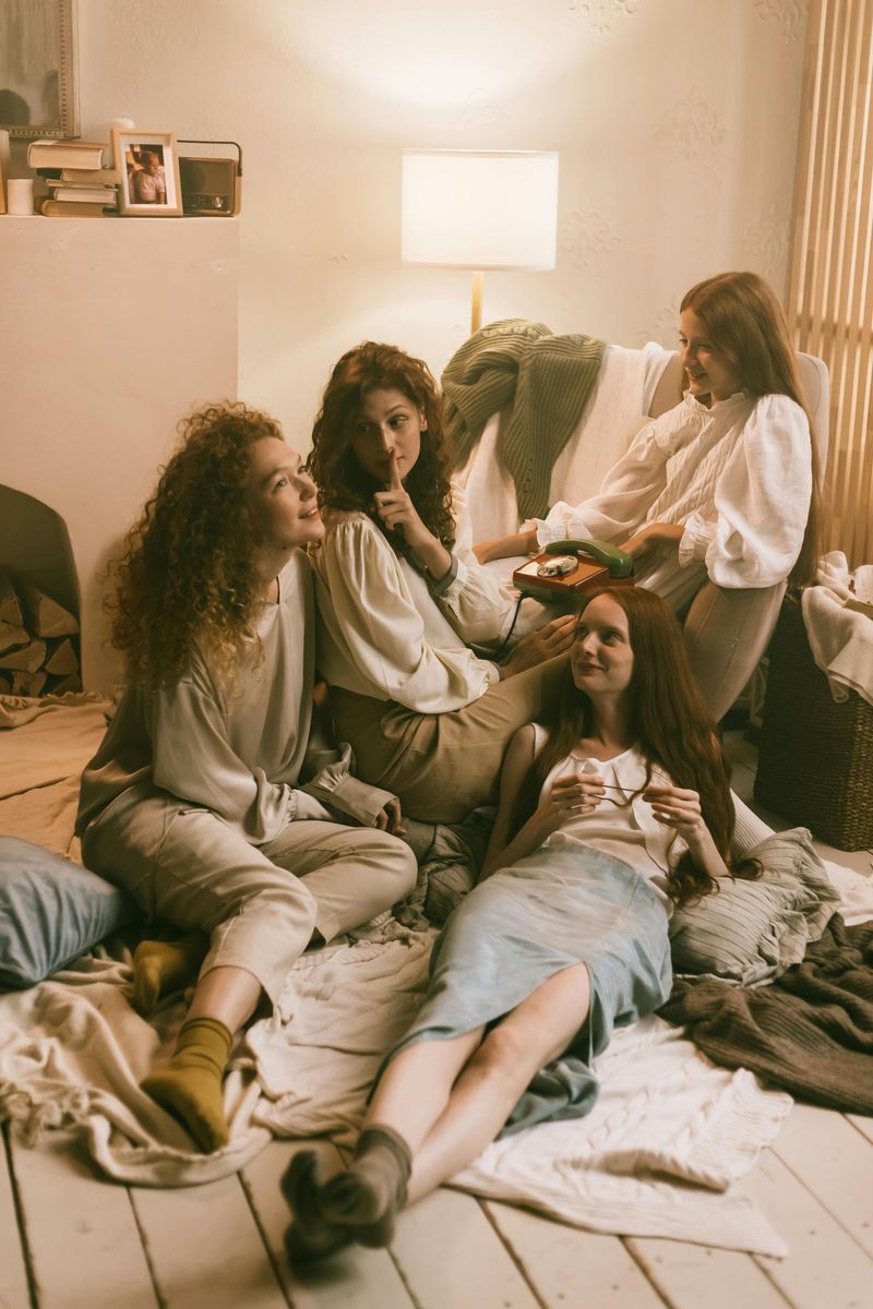 Future Dreams and Life Outside the Relationship