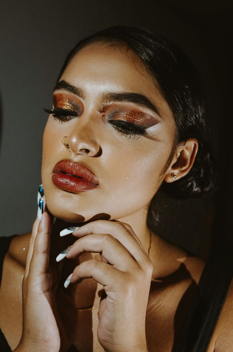 Heavy Contour (Instagram-Style)
