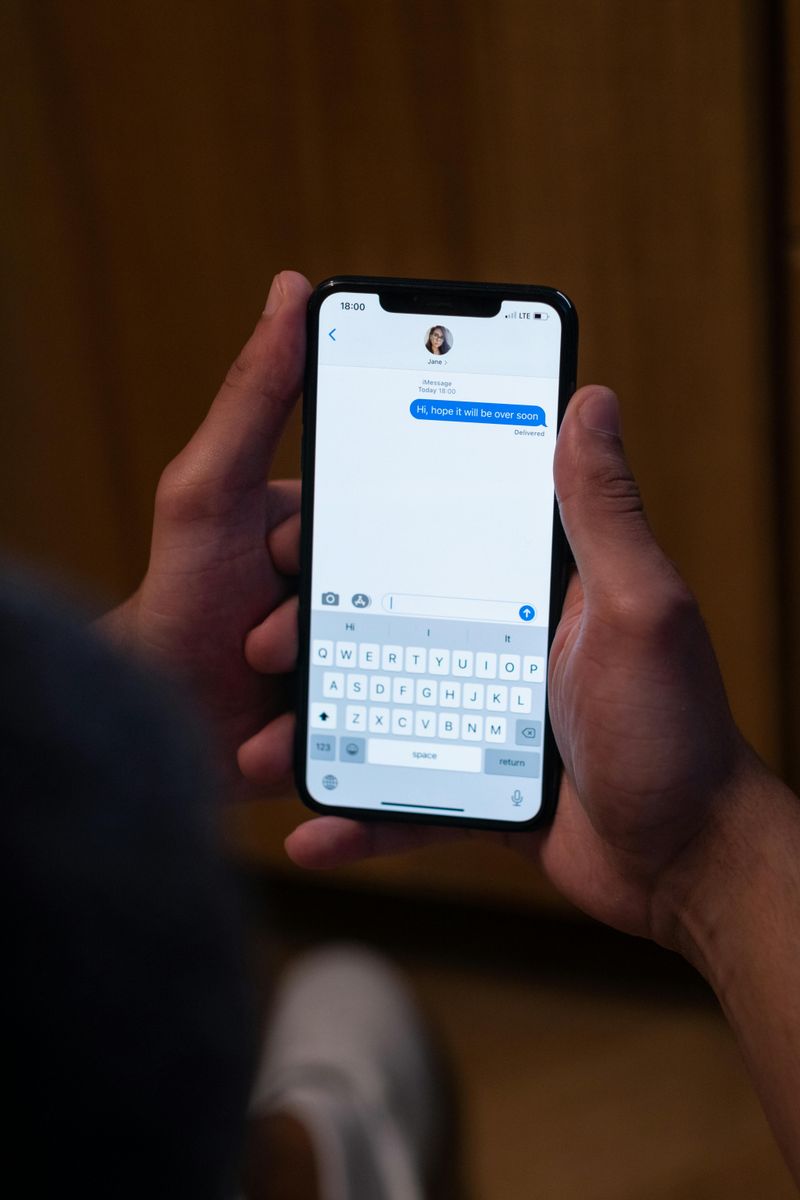 Inconsistent Communication