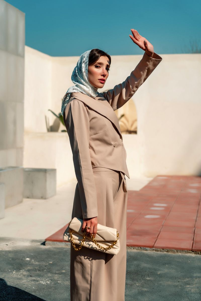 Master the Monochrome Magic