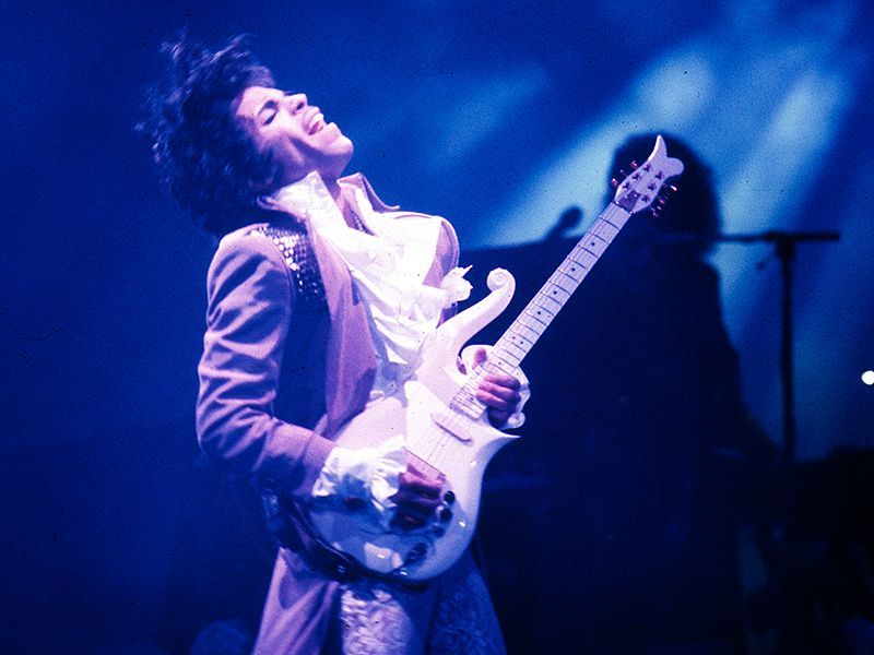 Prince (Musician) – Height and Style
