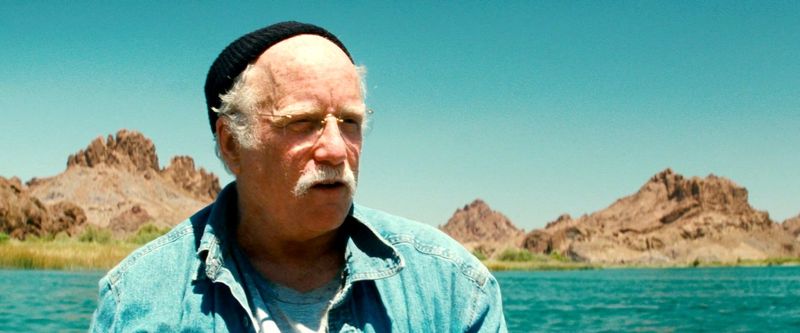 Richard Dreyfuss Recreates His Jaws Character in Piranha 3D