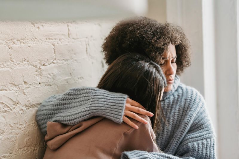 She Shows Quiet Empathy Toward Others' Struggles