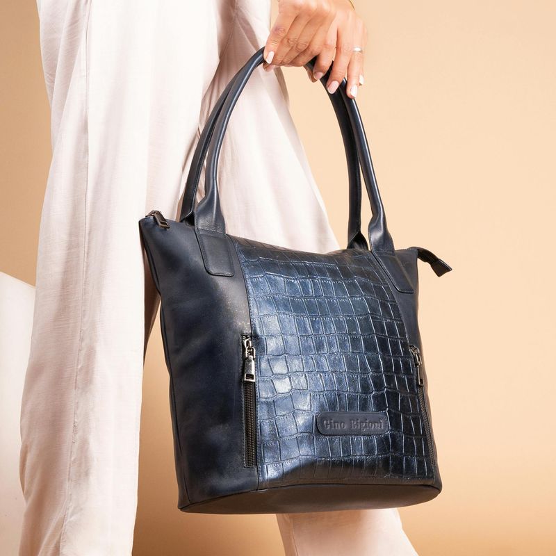 Structured Tote