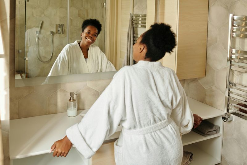 They Speak to Themselves with Kindness