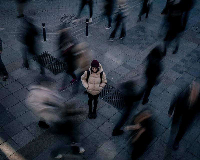 You Don't Have to Follow the Crowd