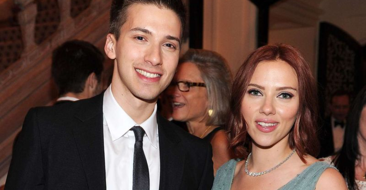 These 20 Famous Stars Actually Have a Twin Sibling