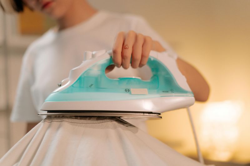 Avoid Wrinkled and Worn Clothes