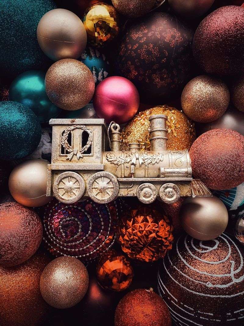 Holiday Decorations