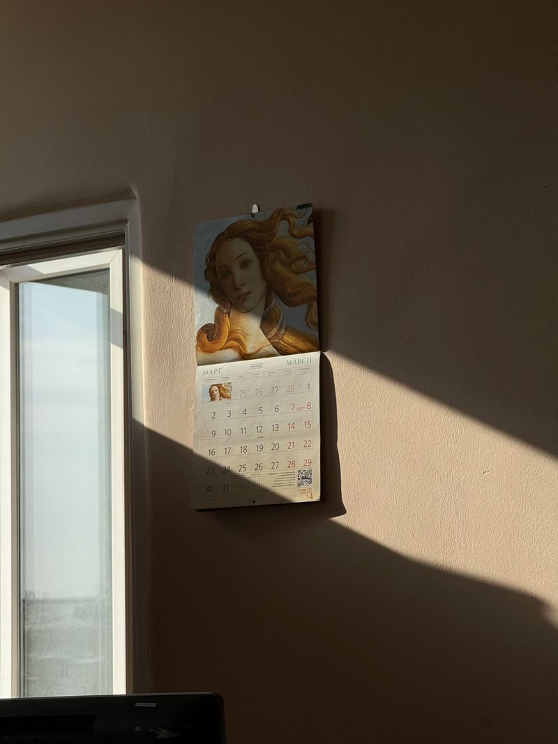 Keeping a Family Calendar on the Wall