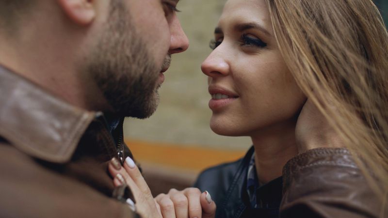 Looking at Him with Full Attention When He Talks