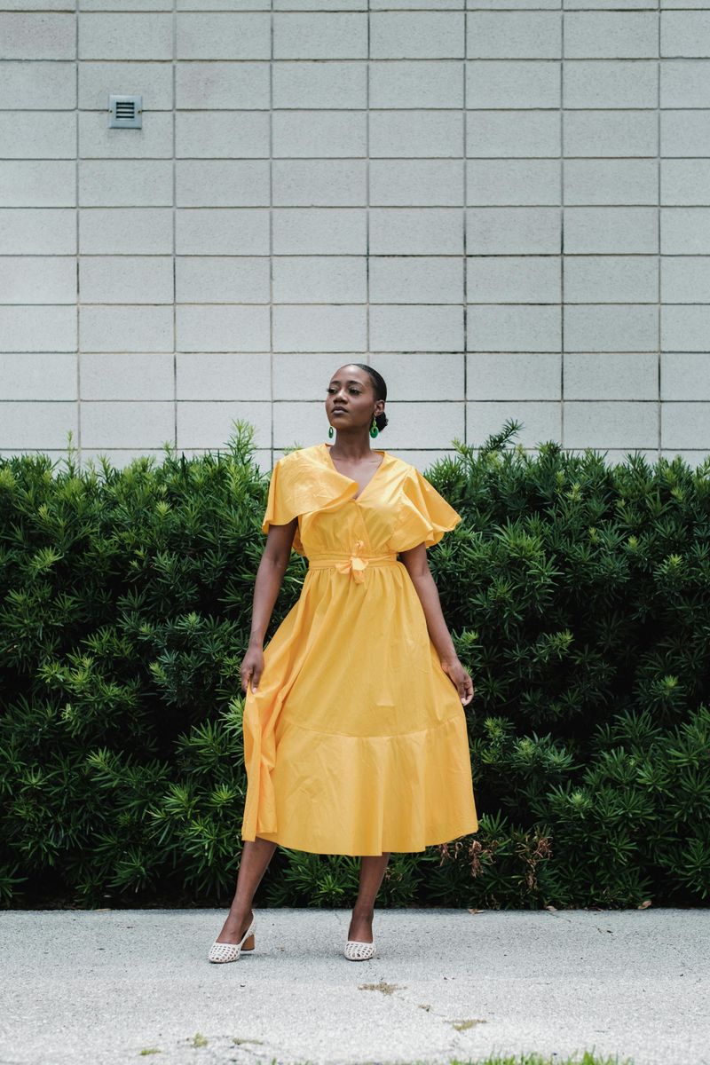 Midi Dresses With a Defined Waist
