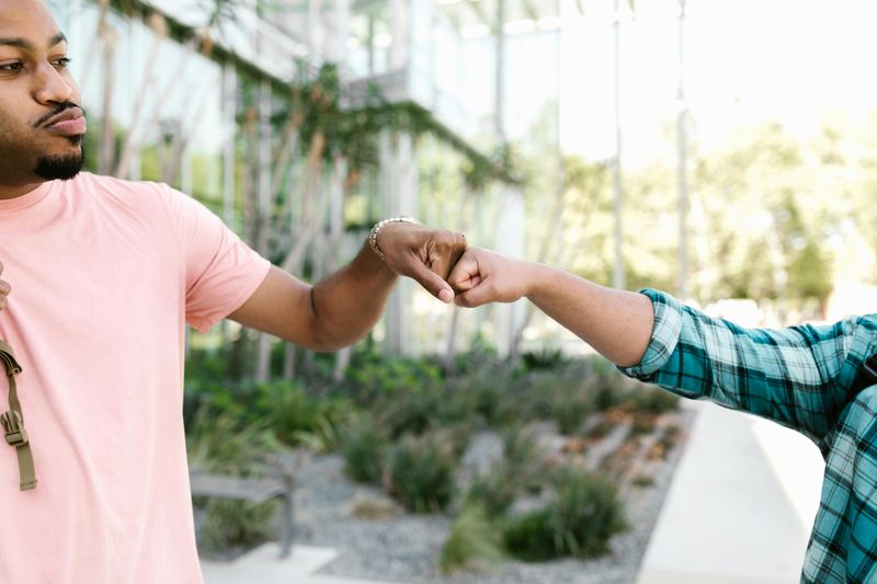 Not Knowing Whether to Greet Someone You Vaguely Recognize