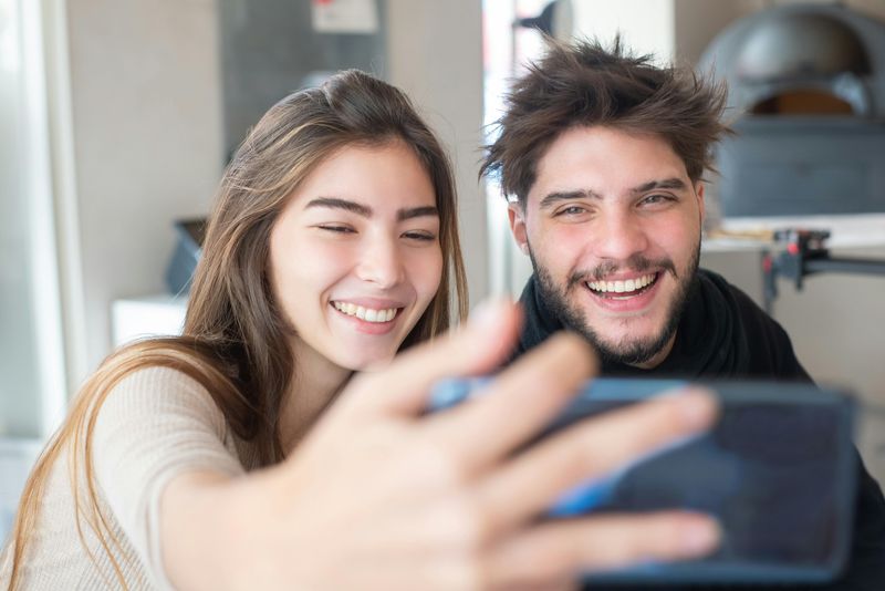 Posting Every Relationship Detail on Social Media Immediately