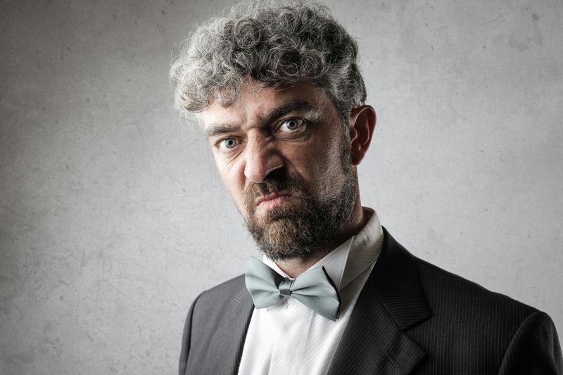 What Makes a Man Instantly Unattractive to Women?