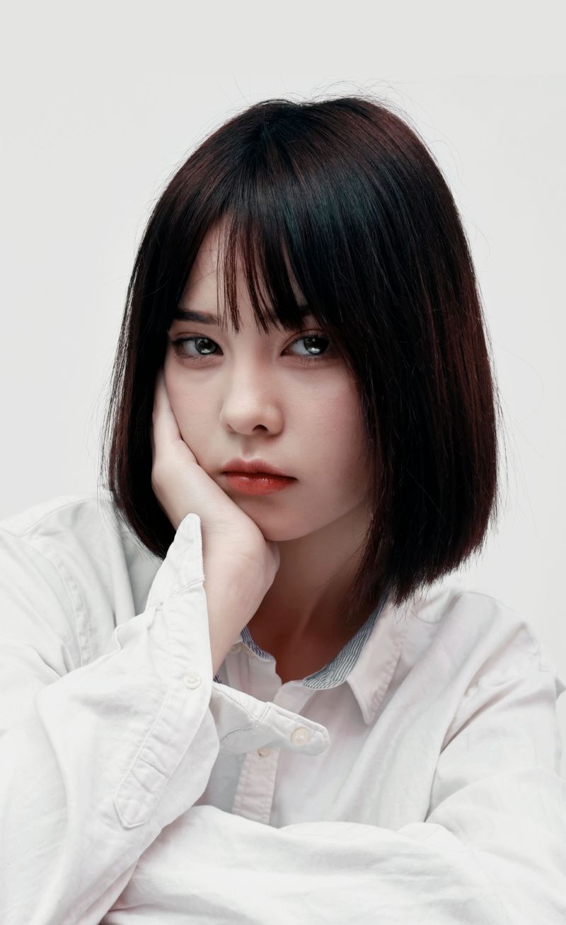 Cutting Layers Too Short Around the Cheeks