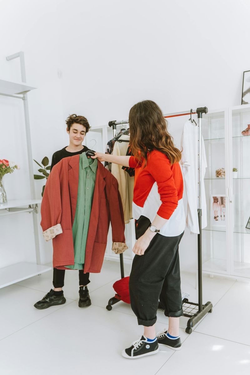 Dressing for Trends Instead of Yourself