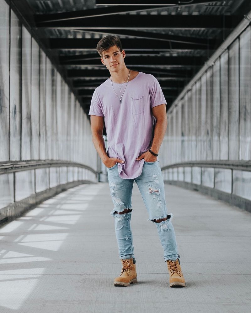 Excessively Distressed Clothing