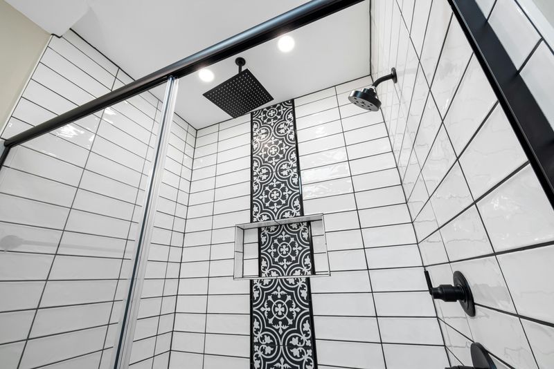 Large-Format Tiles with Harsh Contrasting Grout
