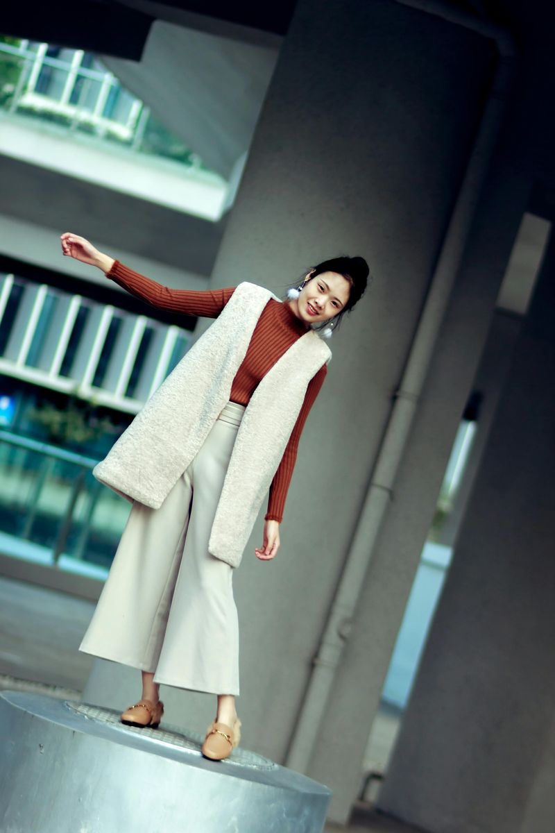 Layer With a Longline Vest