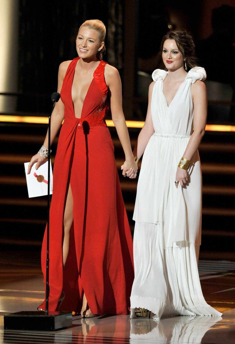 Leighton Meester & Blake Lively (Gossip Girl) - Upper East Side Coldness