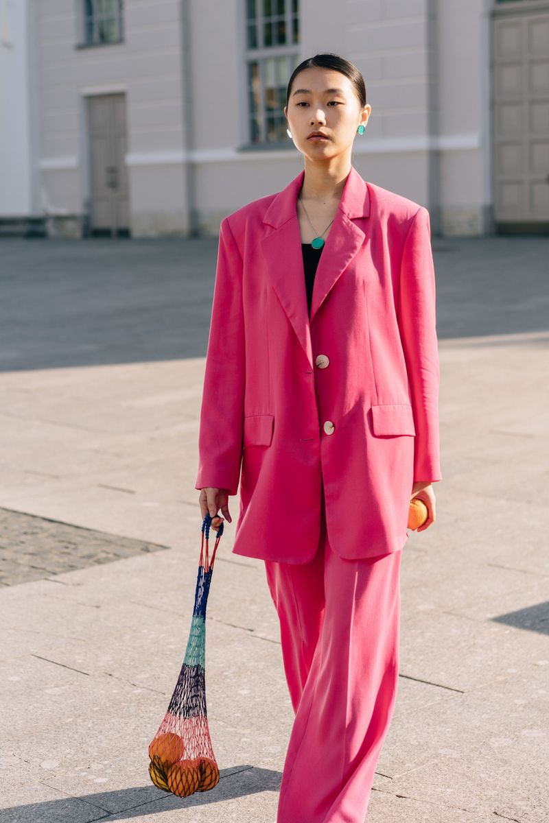 Neon Pink