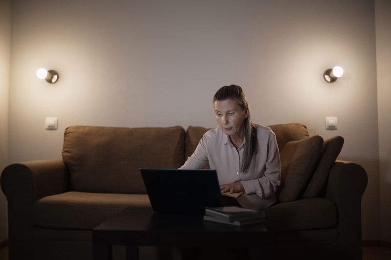 Retirement Shrinks Social Circles