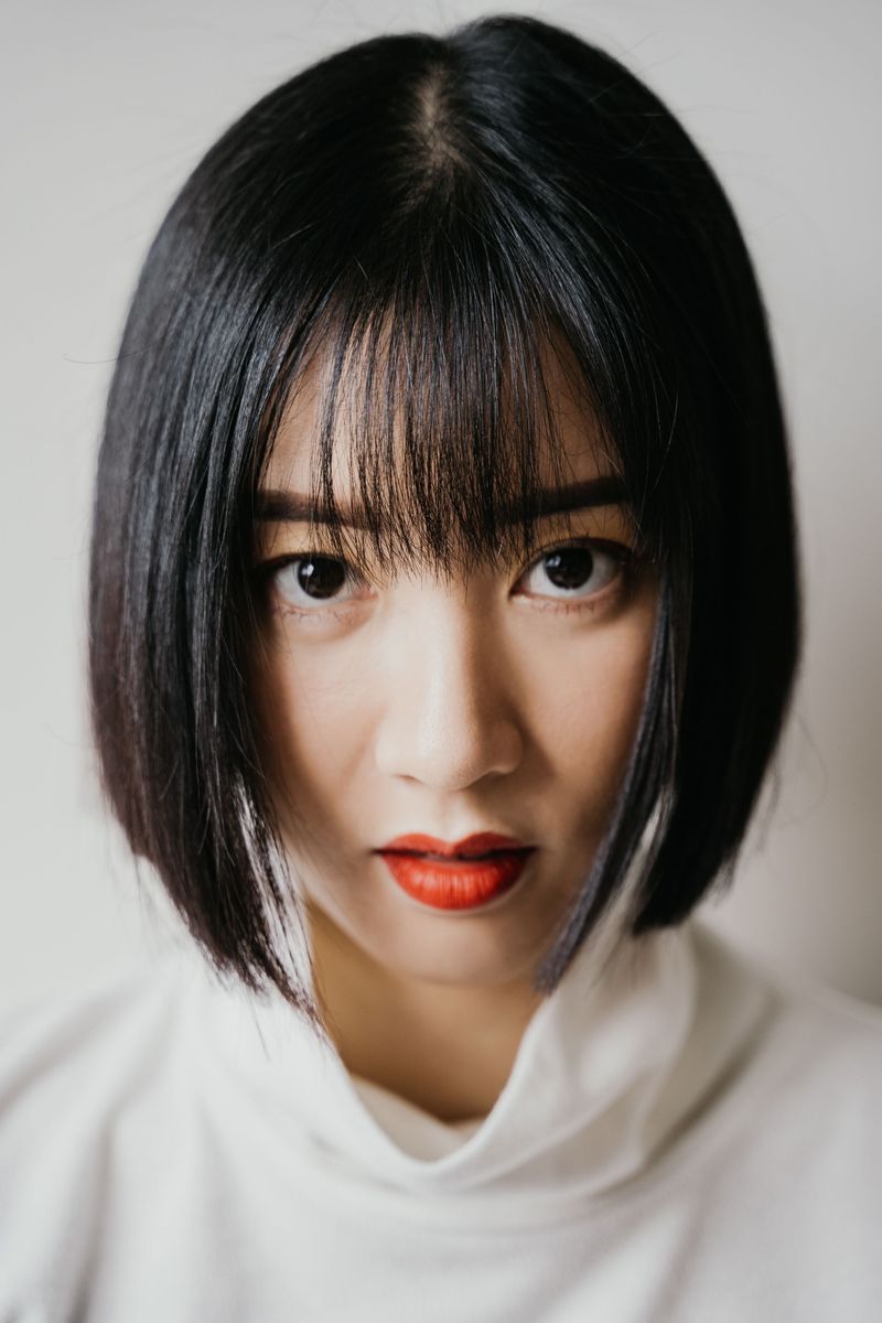 Wearing Blunt, One-Length Hair